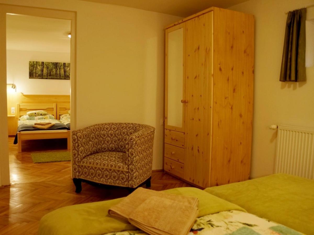 Fenyves Vendeghaz Apartment Babolna Exterior photo